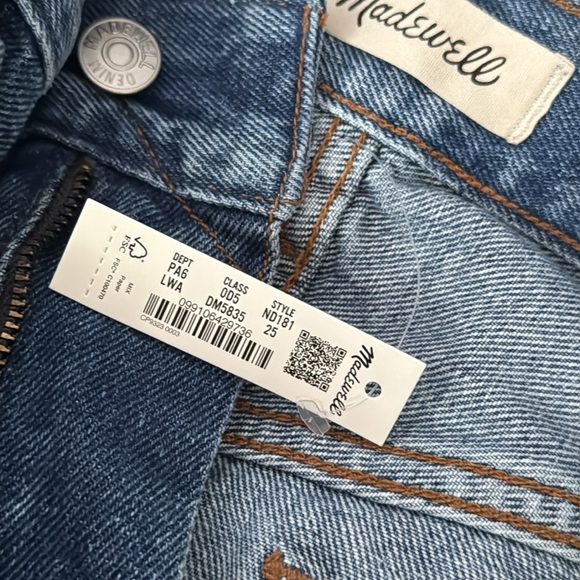 Madewell The Momjean Short in Lansdale Wash 25 8 - Picture 8 of 8